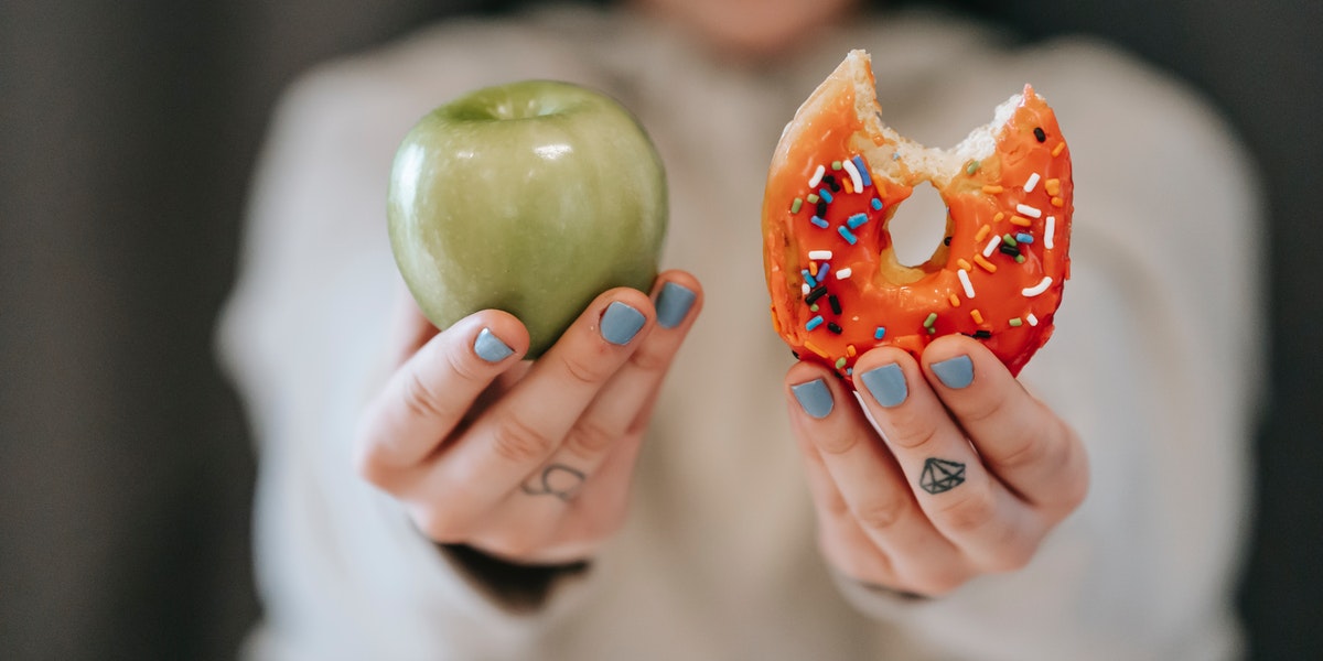 7 Ways to Remove Sugar from Your Diet While Minimizing Cravings